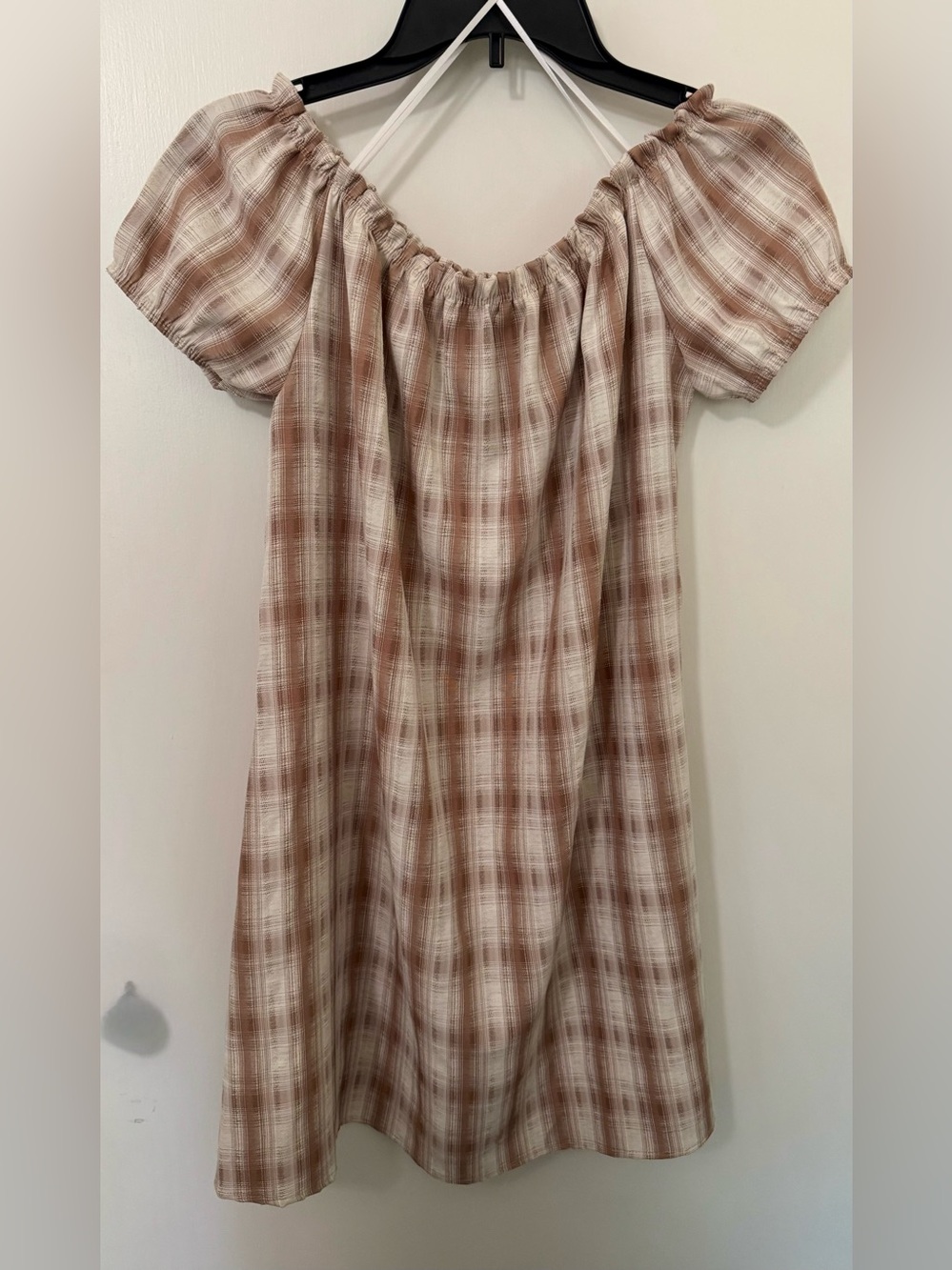 Romeo & Juliet Couture Taupe and Cream Plaid Off-Shoulder Top